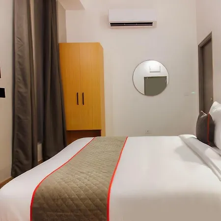 Townhouse White Ridge Shivam Road Hotel Lalaguda Exterior photo