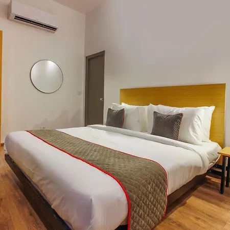 Townhouse White Ridge Shivam Road Hotel Lalaguda Exterior photo