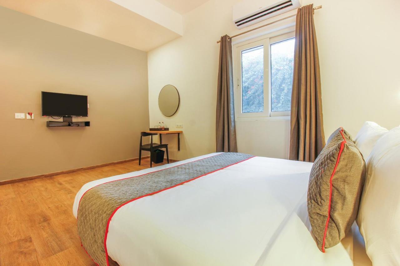 Townhouse White Ridge Shivam Road Hotel